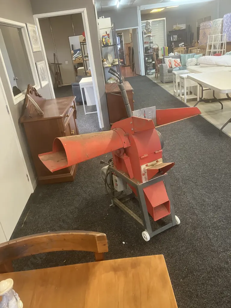 PlatinumPro Model 9FQ40S Chaff Cutter, 3.5HP, 230V Image 1++