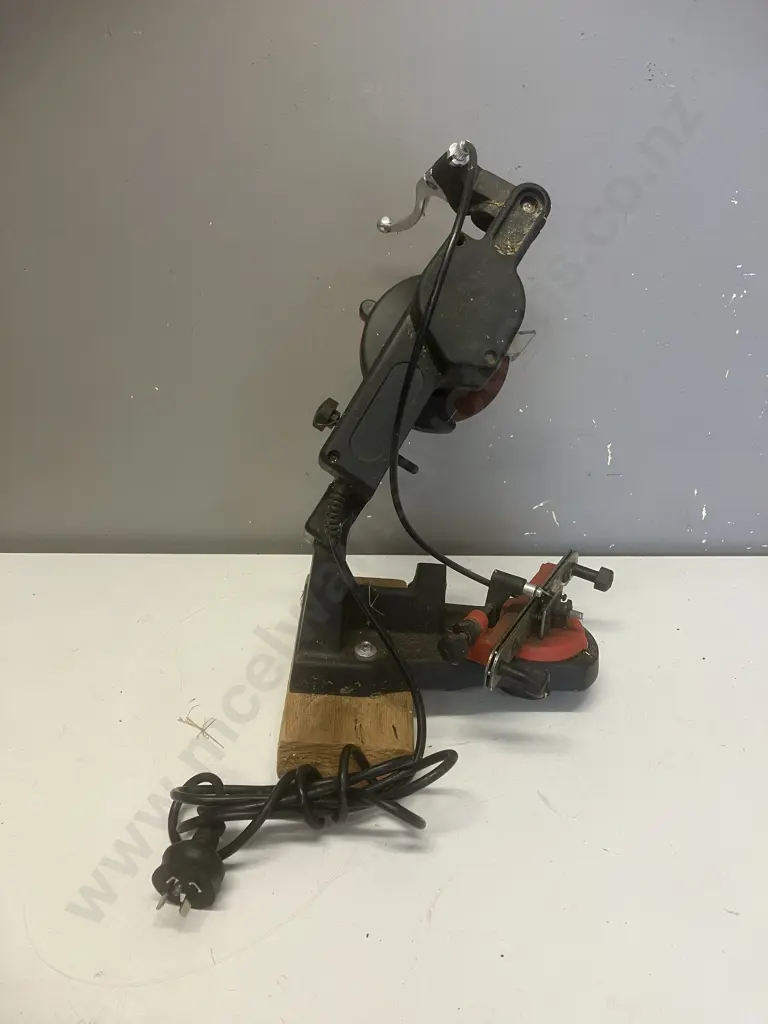 ToolShed Electric Chainsaw Sharpener Model TSCS, 85W 4800rpm Image 1++