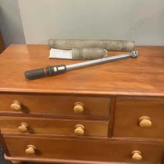 Facom S.208-340 1/2" Square Drive Torque Wrench, 6-340nm, Click Type With Protective Plastic Tube