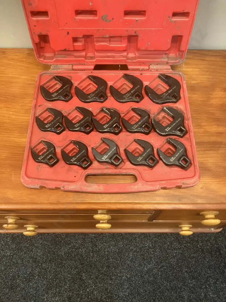 T&E Tools 1/2" Drive Metric Open-End Crowsfoot Wrenches, 27-50mm, 14 Piece Cr-Mo In Blow-Mould Case Image 1++