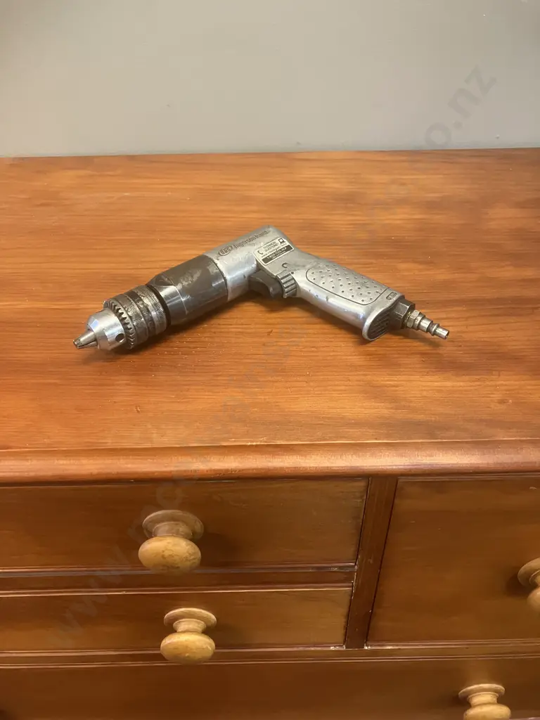 Ingersoll Rand Air Drill: 3/8" Keyed Chuck, Reversible, Pistol Grip, 1.5 - 13mm Image 1++