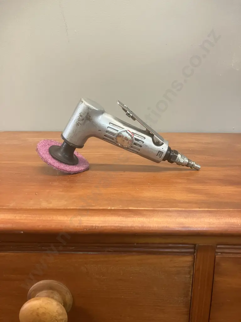 Wellmade Pnuematic Gearless Angle Die Grinder Image 1++