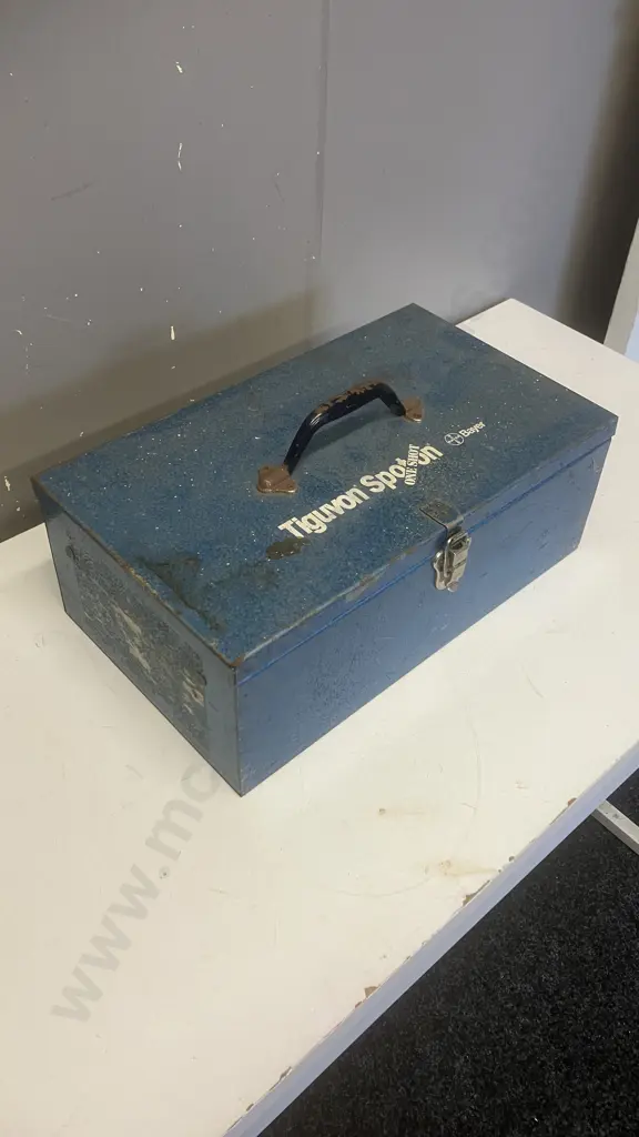 Vintage Bayer Tiguvon Spoton Metal Toolbox With Assorted Tools Image 1++