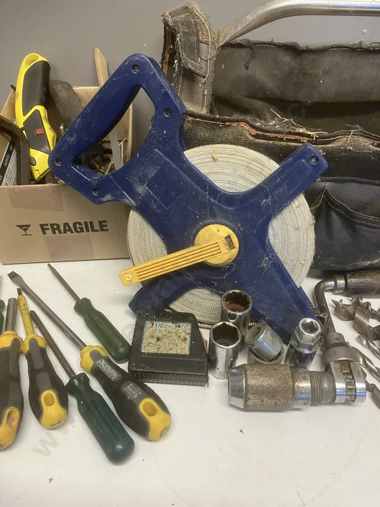 Toolbag, Tools, 50 Meter Tape, Brace & Bit Etc With 4 Hand Saws Image 1++