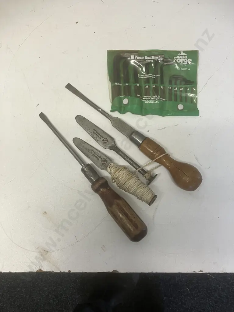12" Vintage Millers Falls No 63 Ratchet Screwdriver, Daniel Forge Hex Key Set No22232-4 In Pouch Image 1++