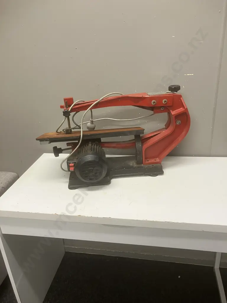 Ryobi ETC450 180mm Tile Cutter, B&D 185mm Circular Saw (Needs Plug), Frejoth Scroll Saw SAW085 (Need Blade) Image 1++