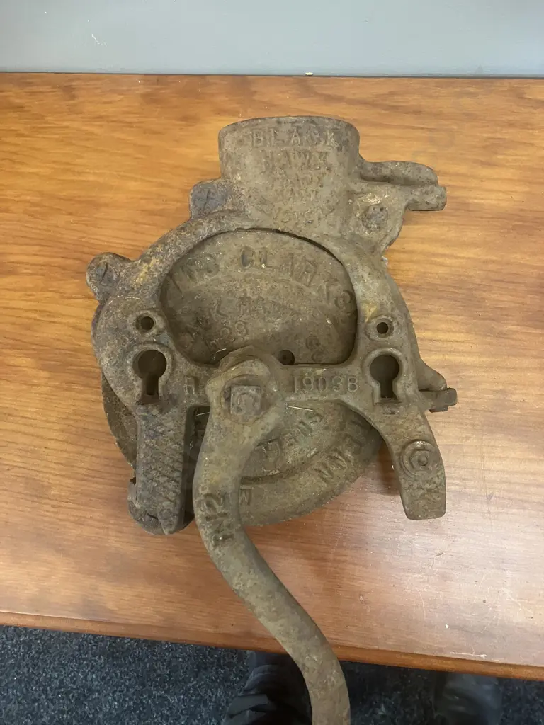 Antique Black Hawk 1903B Cast Iron Corn Sheller - A.H.Pitch Clarksville Tennesee (As Found Condition) Image 1++