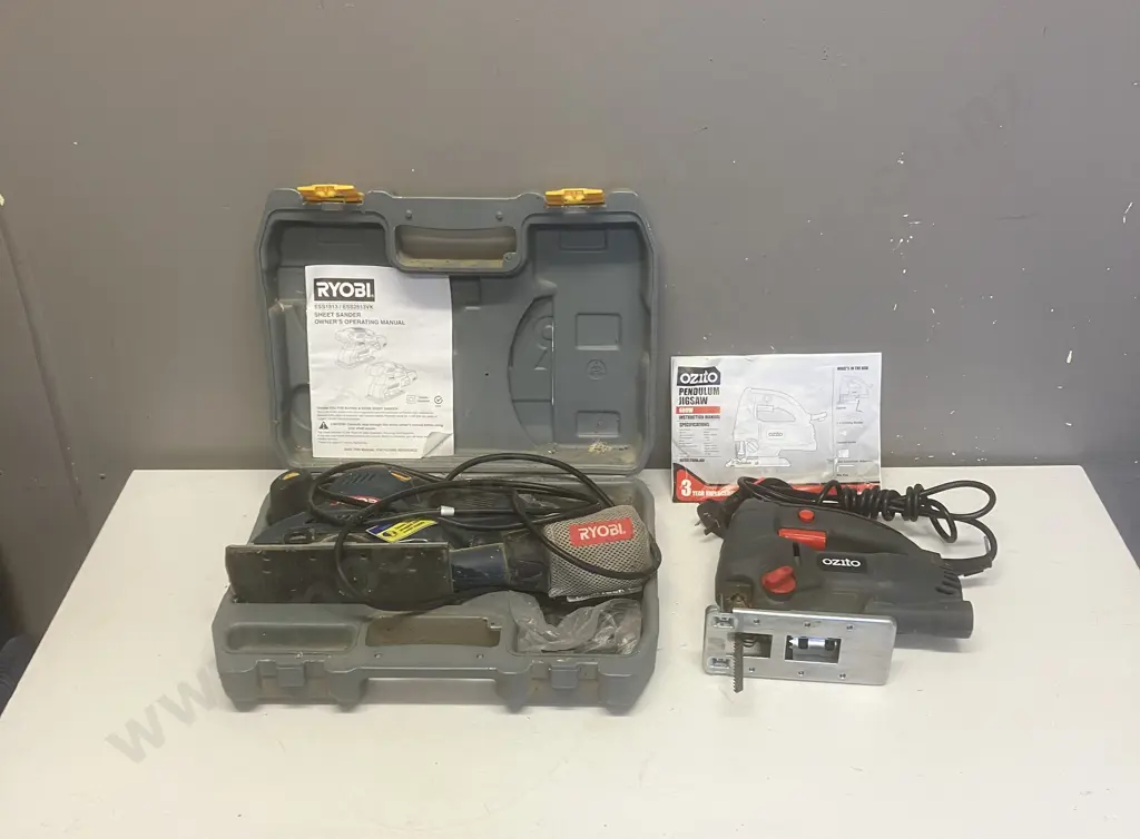 Ryobi ESS2513VK Sheet Sander In Blo-Mould Case With Ozito Jigsaw Image 1++