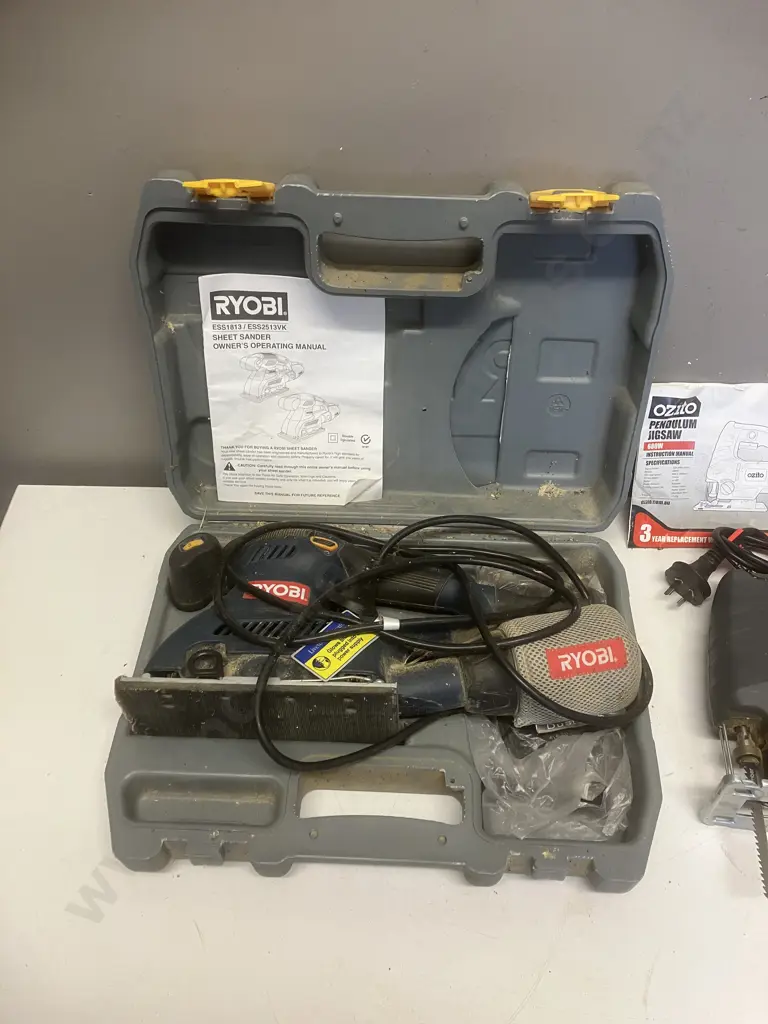 Ryobi ESS2513VK Sheet Sander In Blo-Mould Case With Ozito Jigsaw Image 1++