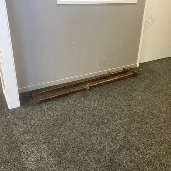 Pair of 150cm Sash Clamps