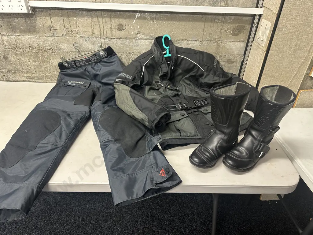 Dririder Motor Bike Jacket & Pants Size Small With Pair Of Prexport Boots Italian Made  Image 1++