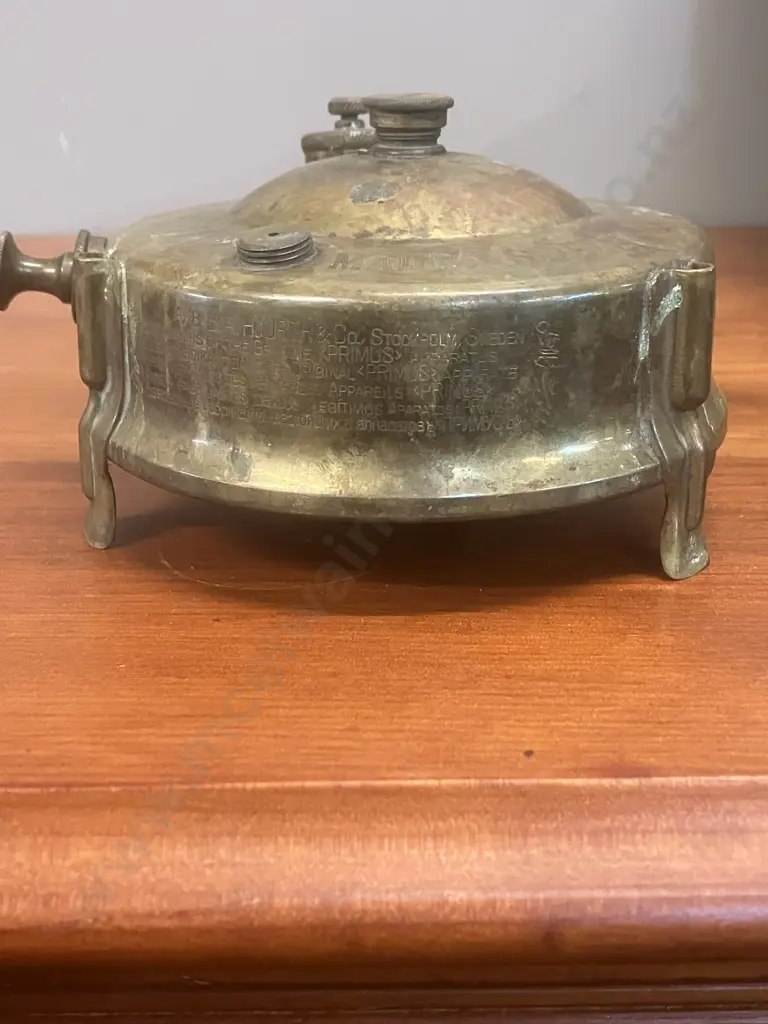 1924 Primus No. 210 Compact Outfit Brass Kerosene Camp Stove With Original Box - Complete Image 1++