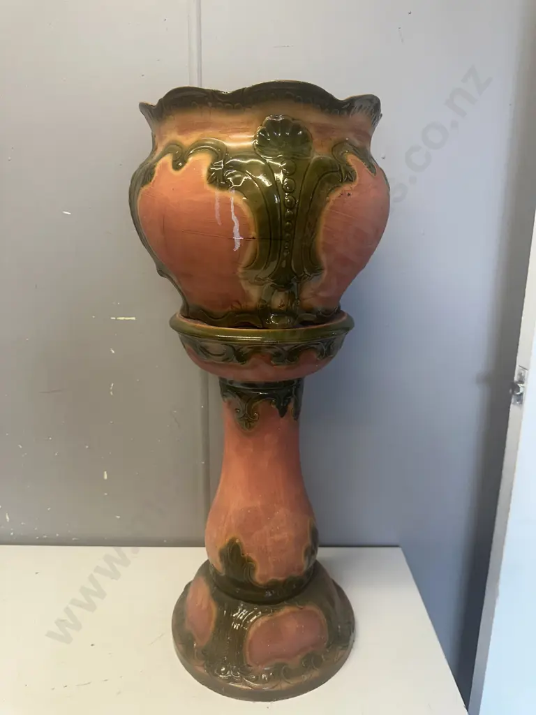 Vintage Jardinere & Pedestal. H66cm Image 1++