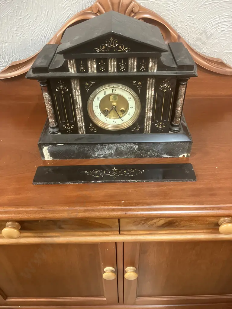 Antique 19th Century French Japy Freres Black Slate Mantel Clock. Paris Medaille d’Honneur. With Pendulum, No Key Image 1++