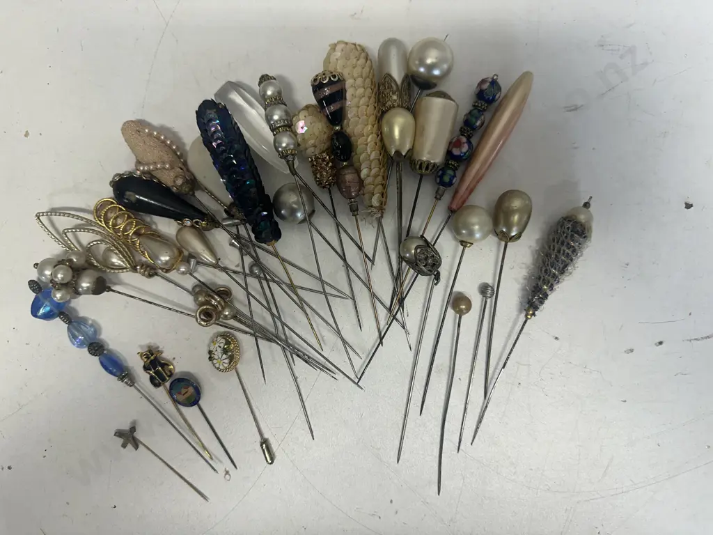 Collection Of Vintage Hat Pins Image 1++