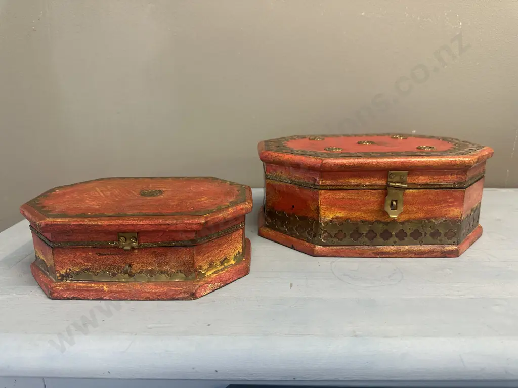 Decorative Lidded Boxes Image 1++