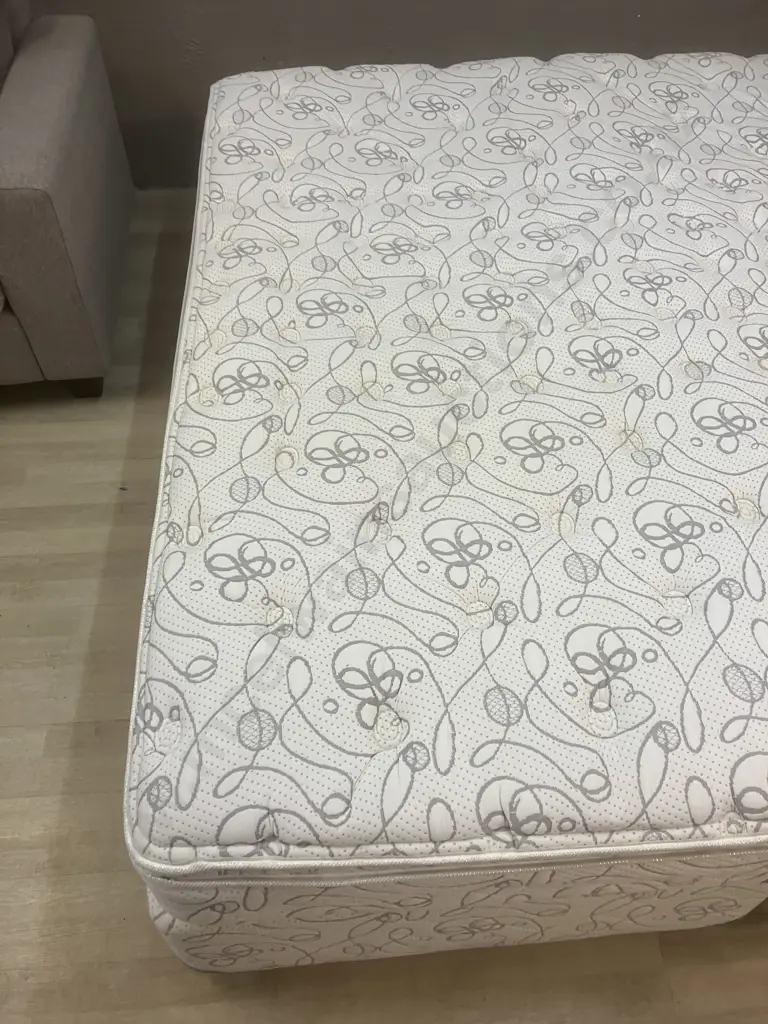 King Koil Chiropractic Spinal Deluxe King Size Mattress & Base With Zip Electric Blanket Image 1++