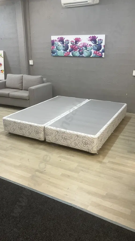 King Koil Chiropractic Spinal Deluxe King Size Mattress & Base With Zip Electric Blanket Image 1++