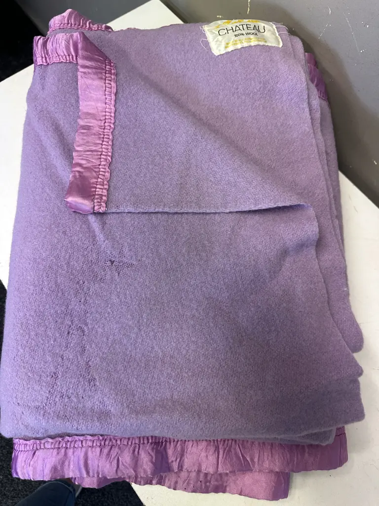 Vintage Single Chateau Woollen Blankets Purple (as found) Image 1++