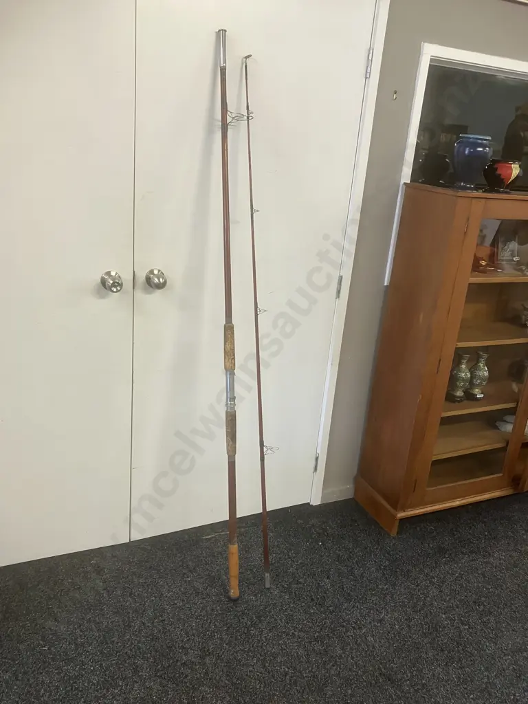 Vintage RODDY Tamura Split Cane Fishing - New Zealand Made, 2 Piece, 1960s / 70s Image 1++
