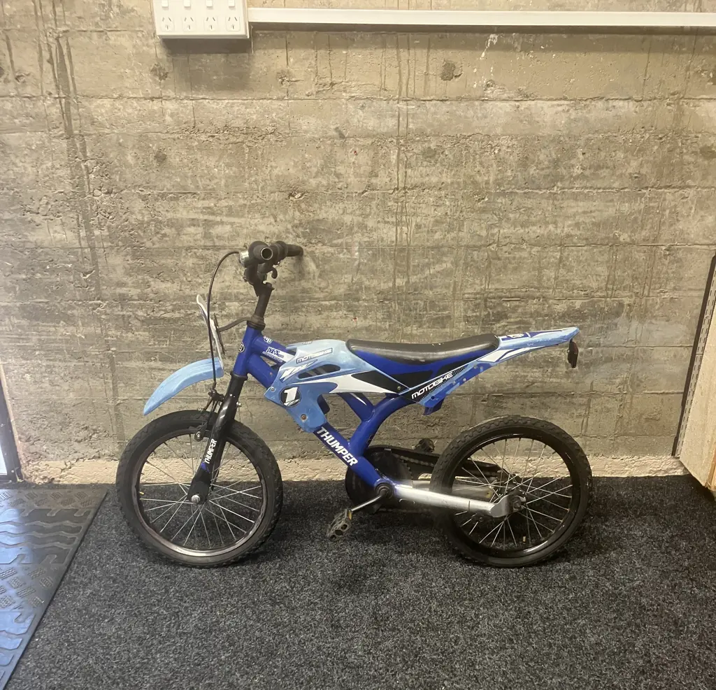 Thumper 'Motobike' Kids Pedal Bike Image 1++