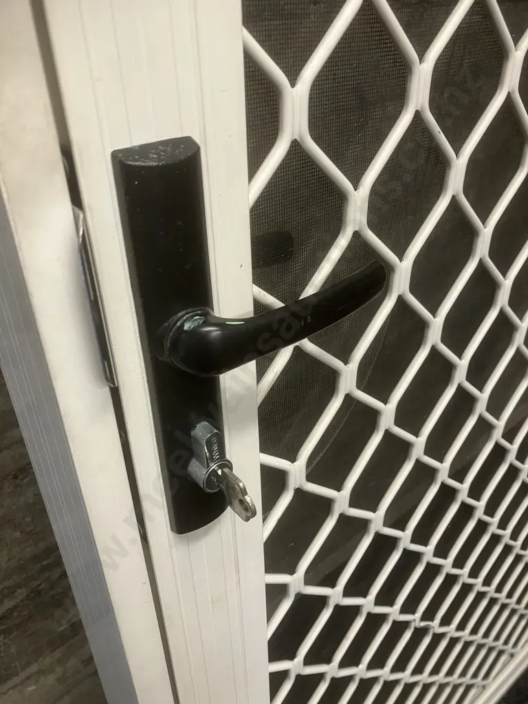 Screen Door - White Aluminum Frame. H199.53 W82.5 D8cm  With Key Image 1++