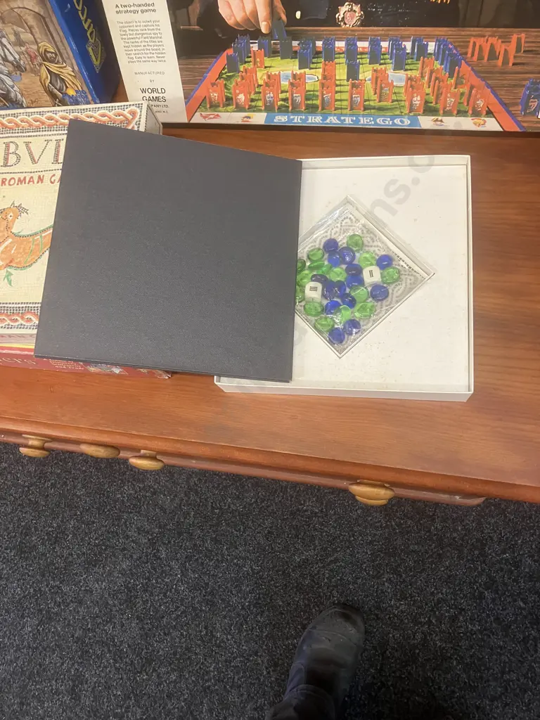 Carcassonne Board Game 2000, Settlers of Catan #483,Stratego 1975 Board Game, TABVLA The Roman Game Oxford Image 1++