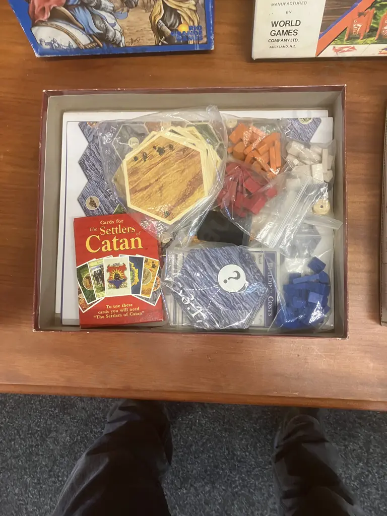 Carcassonne Board Game 2000, Settlers of Catan #483,Stratego 1975 Board Game, TABVLA The Roman Game Oxford Image 1++