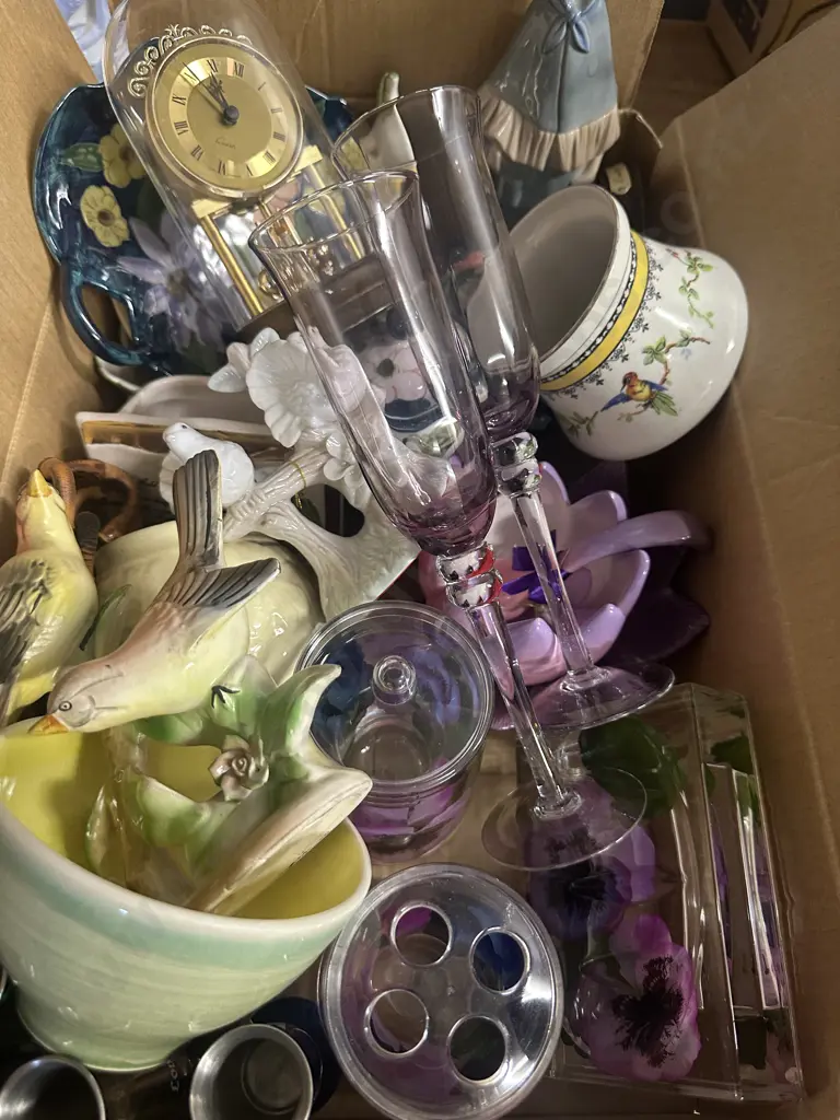 Assorted China Items Image 1++