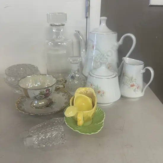 Selection Of China & Crystal Items Including Decanter, Stoppers Etc
