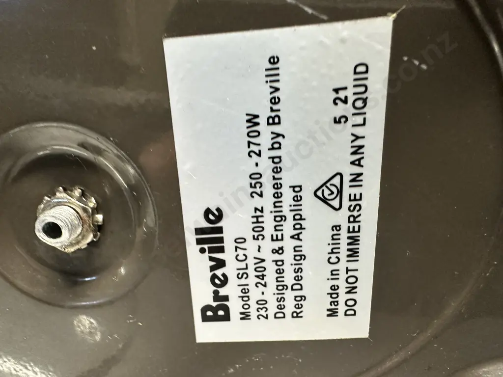 Breville Oval Slow Cooker Model SLC 70 Image 1++