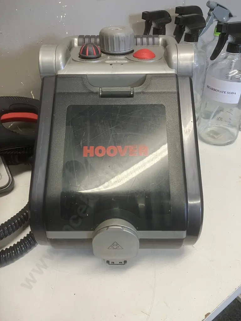 Hoover Model Heritage 5650 Multi Steamer With 6 Glass Spray Bottles Image 1++