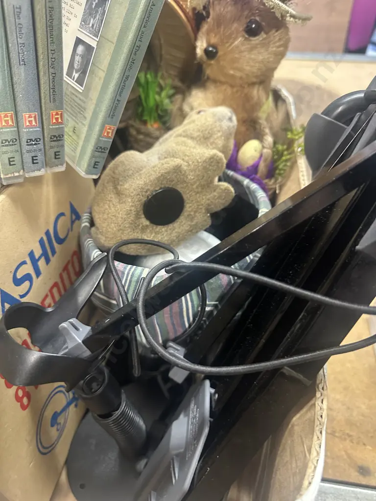 Box Lot Of Vintage Items Including Dvds, Yashica 8mm Editor Etc Image 1++