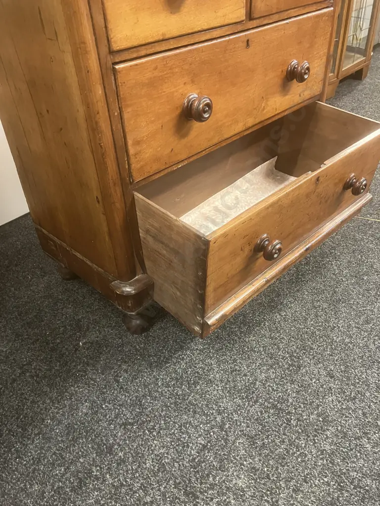 English Antique Chest of Drawers. H96 W91 D45cm Image 1++