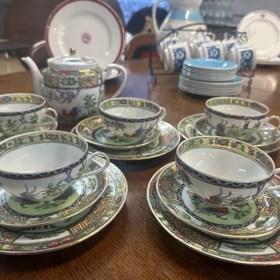 Vintage Japanese Famille Rose Rooster Trios x4, Teapot & Duo With Extra Saucer