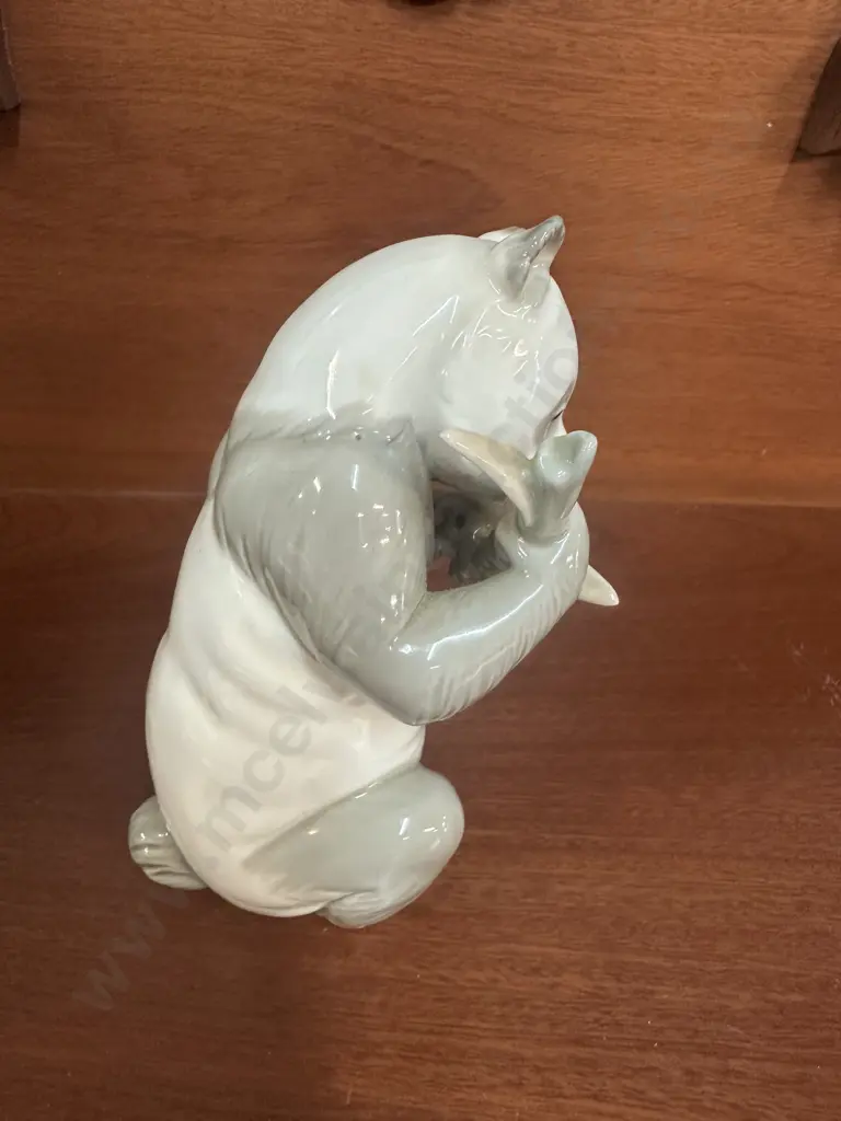 Nao Panda Figurine With Bamboo H17cm. Image 1++
