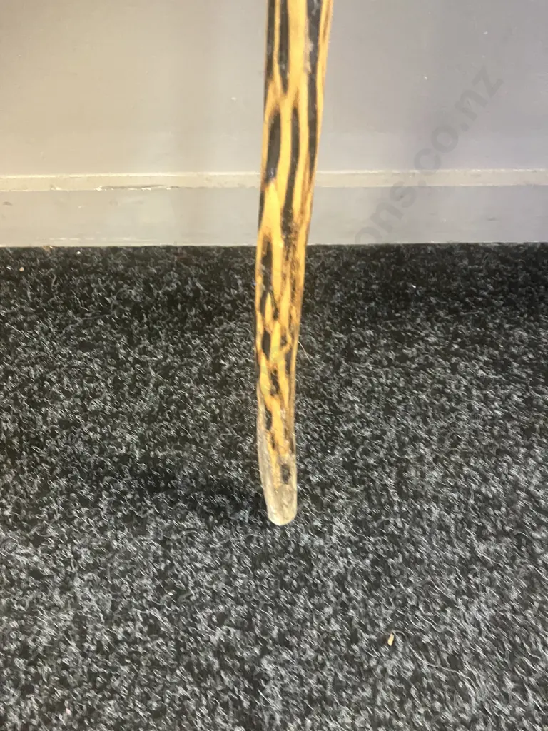 Natural Wood Knob Walking Stick. L98cm Image 1++