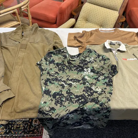 Selection Of Clothing Including New Zealand Army, Camo Tee Etc