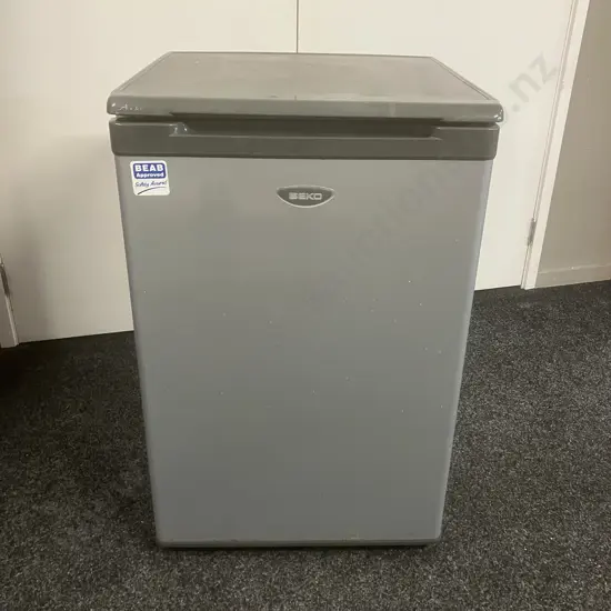 Beko LSA 426 S 144 Litre Fridge