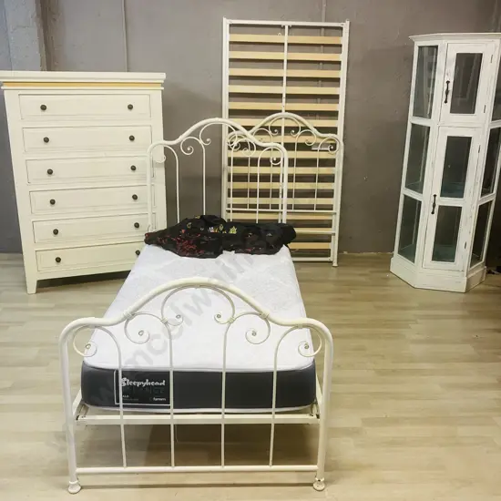 Pair of Vintage Style Early Settler Chantelle Single White Metal Bed Frames With One Sleepyhead Balance Mattress