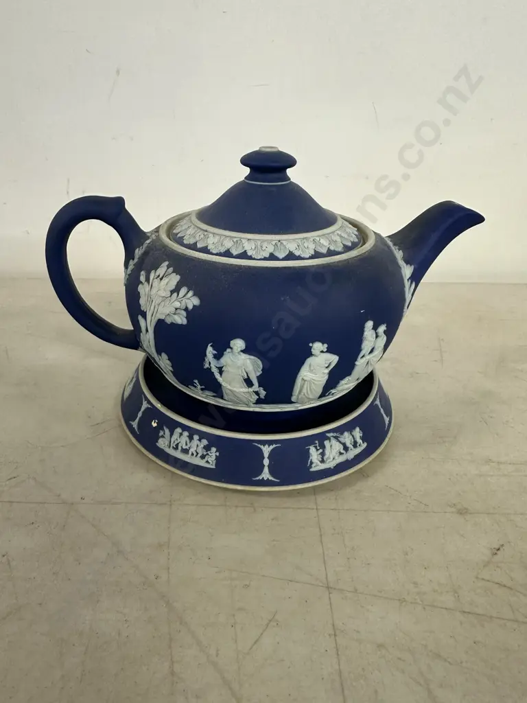 Vintage Wedgwood Cobalt Blue Jasperware Teapot & Trivet Image 1++