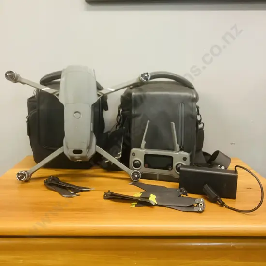 DJI Mavic 2 Zoom Drone, (L1Z) & Remote Controller (DJI RC1A) With Charger in Two DJI Soft Carry Cases