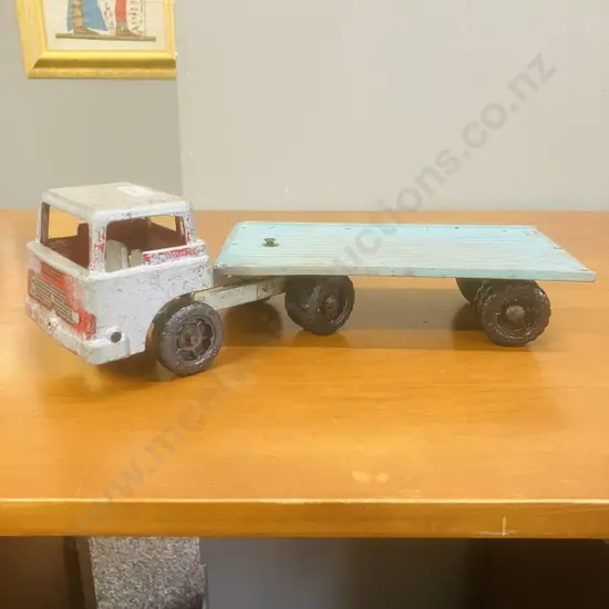 Vintage Fun Ho! No.806 Tip Truck Cab & Chassis With Articulated Flatbed - Fun Ho! Wheels L340mm