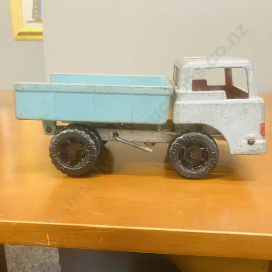 Fun Ho! No.806 Tip Truck L210mm (1980s)