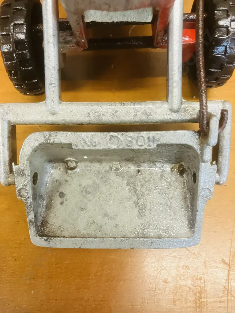 Fun Ho! No.801 Front End Loader Tractor L230mm (1979-1982) Image 1++