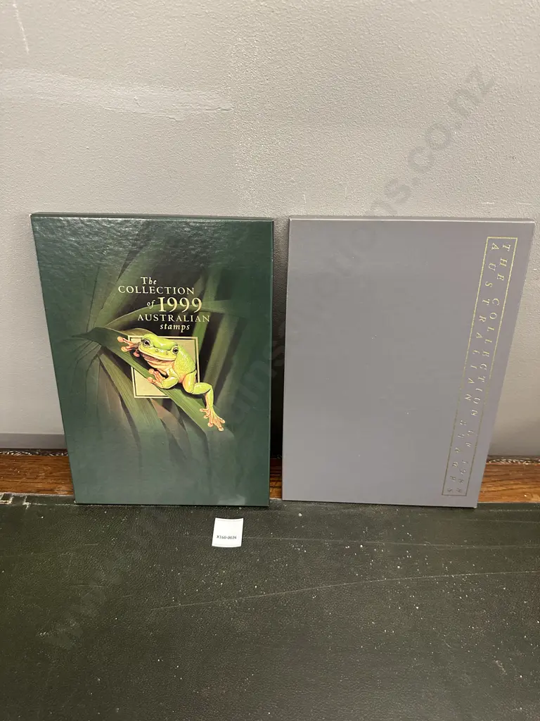 The Collection Of Australian Stamps 1988 & 1999 Image 1++