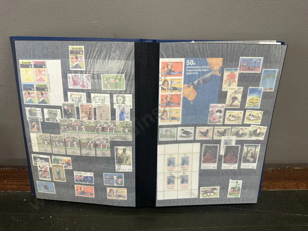 Australian Stamps 1913 - 2000 In Lighthouse Basic Stockbook Image 1++