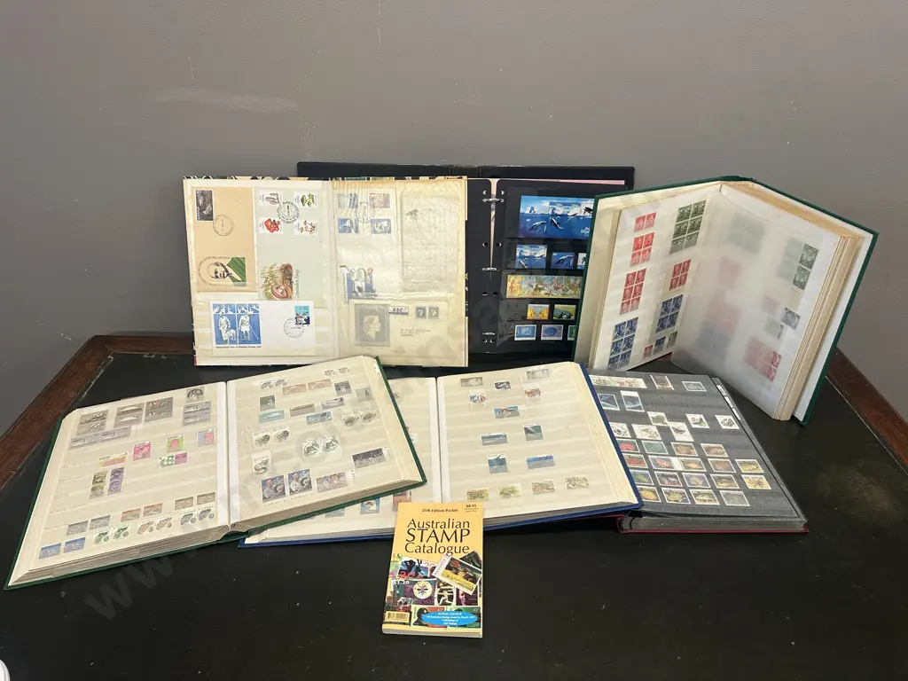 Australian Stamps In 6 Albums Including Lighthouse Stockbooks & Stamp Catalogue Image 1++