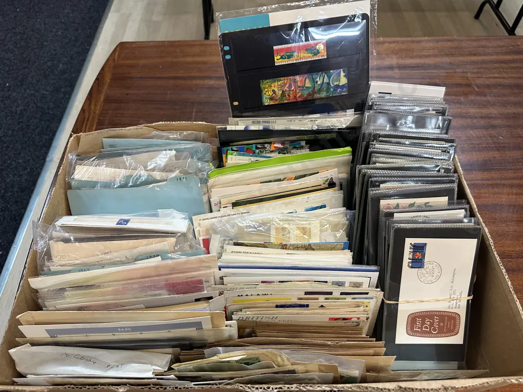 Stamps - Various Countries Image 1++