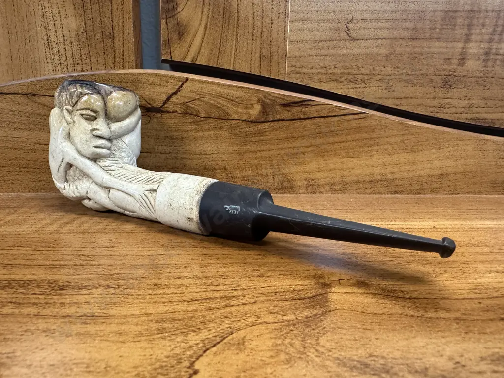 Vintage Hand Carved Tobacco Pipe Figural Detail Image 1++